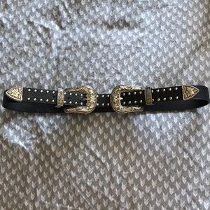 Double sided waist belt